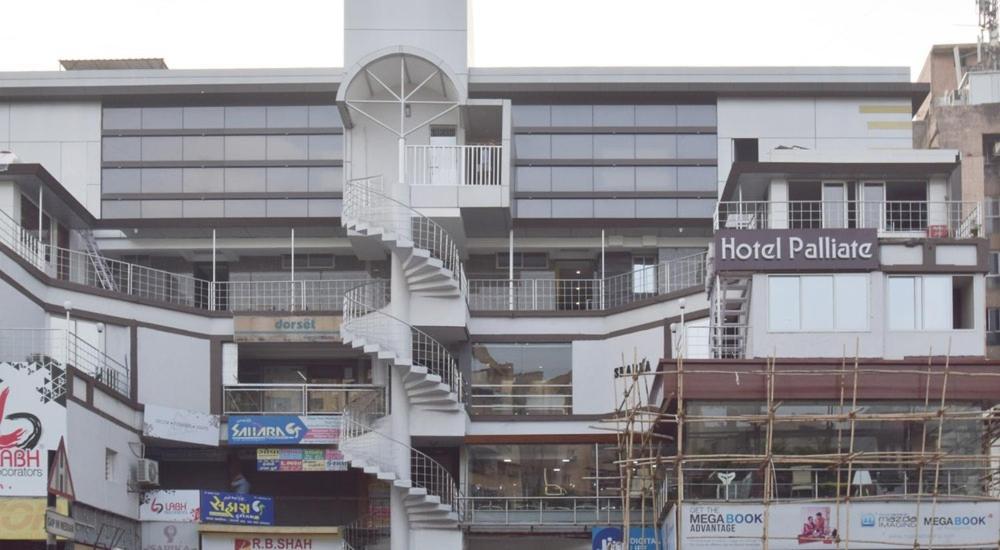 Hotel Palliate Ahmedabad Exterior photo